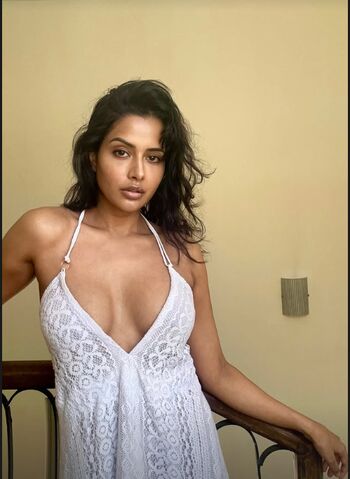 Full leaked Raiza wilson private photo