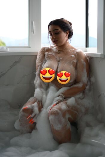 Full leaked Rak hi gill private photo