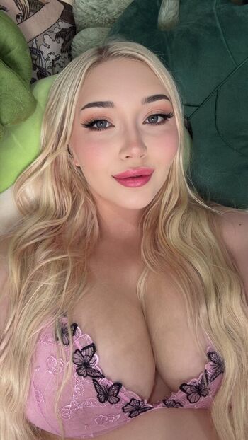 Full leaked Rakipova private photo