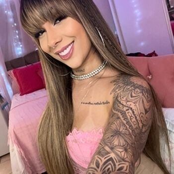 Full leaked Raphaella boss private onlyfans photo