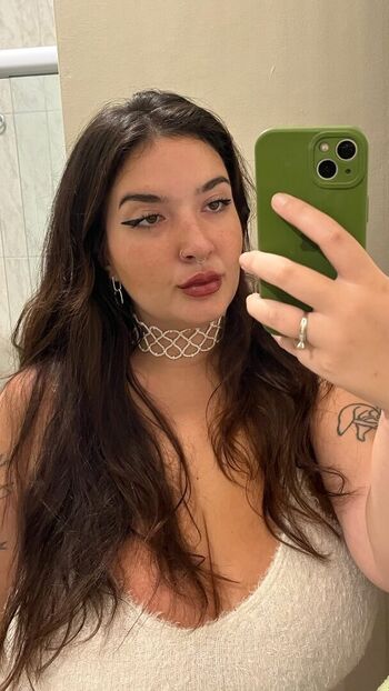 Full leaked Raquel private photo