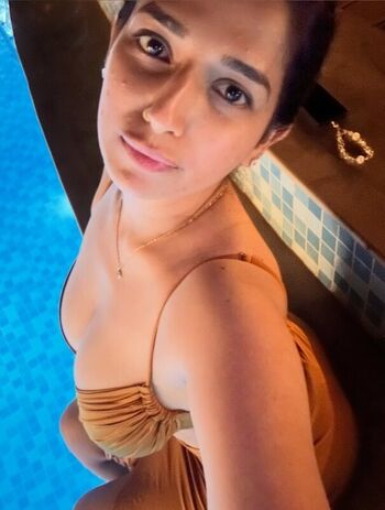 Full leaked Rasha kirmani private photo