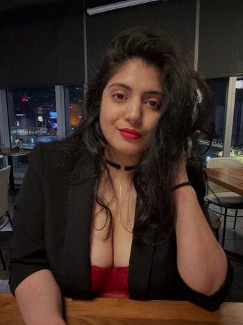 Full leaked Rashmi van private onlyfans photo