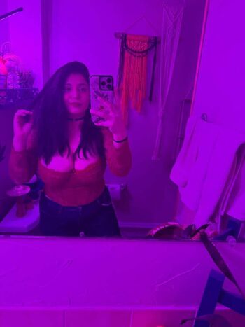 Full leaked Rashmi van private onlyfans photo