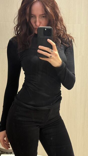 Full leaked Ratisuraja page private onlyfans photo