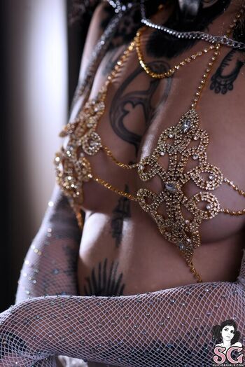 Full leaked Ravenxaquarius page private photo