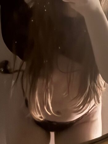 Full leaked Raya nielsen private photo