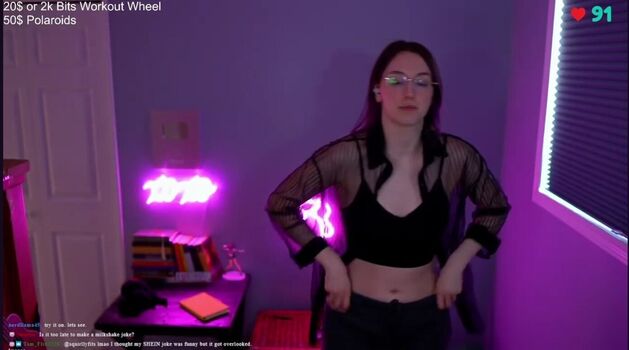 Full leaked Rayactions private photo
