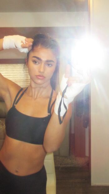 Full leaked Rayna v page private photo