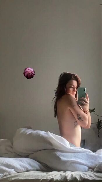 Full leaked Rayna widger private onlyfans photo