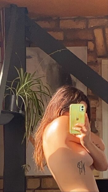 Full leaked Rayna widger private onlyfans photo