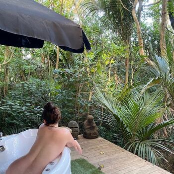 Full leaked Rayna widger private onlyfans photo