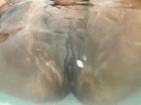 Full leaked Raynellemariah private onlyfans photo