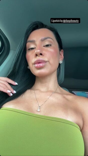 Full leaked Rcpmilvia private onlyfans photo