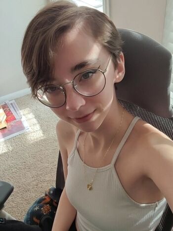 Full leaked React girlsyt private photo