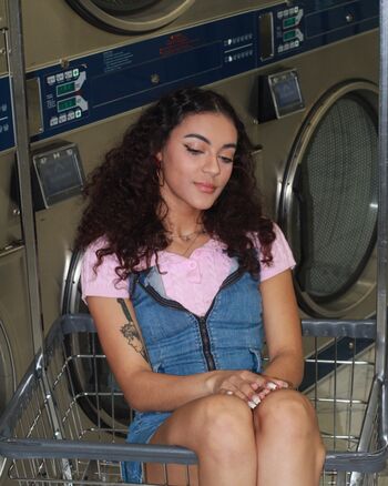 Full leaked React girlsyt private photo