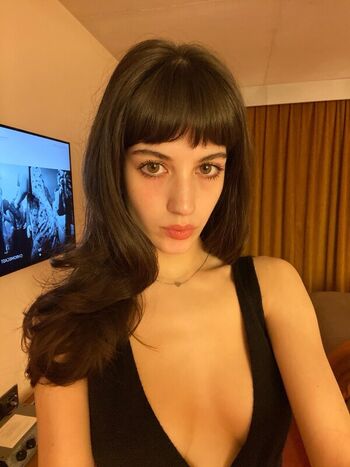 Full leaked Reaisnowhite private photo