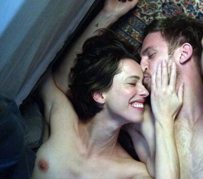 Full leaked Rebecca hall private photo