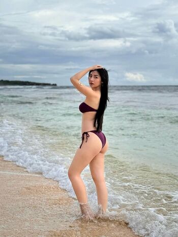 Full leaked Red bedonia private photo