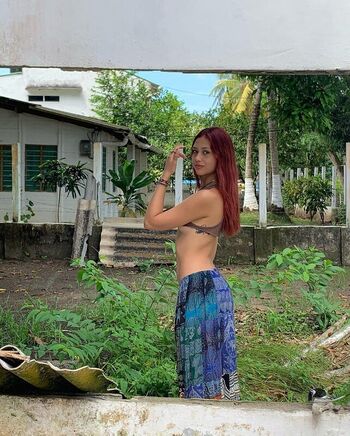 Full leaked Redblossom private photo