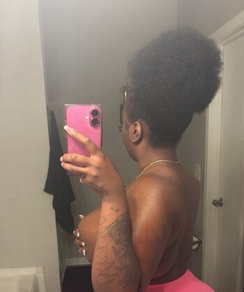 Full leaked Reddhalo private onlyfans photo