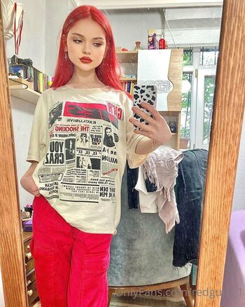 Full leaked Redflowerr private onlyfans photo