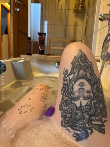 Full leaked Redhead private photo