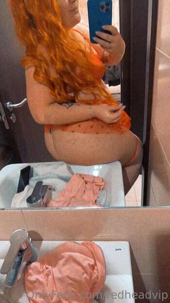 Full leaked Redheadvip private photo