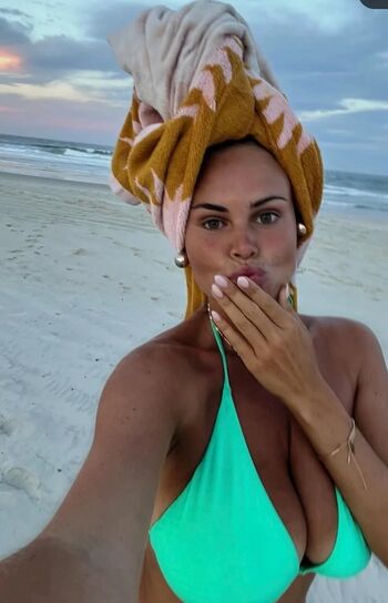 Full leaked Reegan baildon page private onlyfans photo