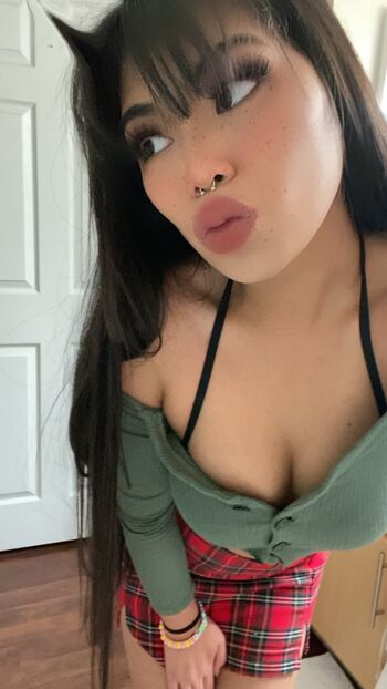 Full leaked Reemiki private photo