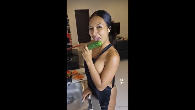 Full leaked Reeno ploy private onlyfans photo