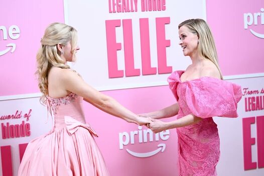 Full leaked Reese witherspoon private photo
