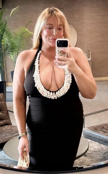 Full leaked Regan tilton private photo