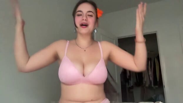 Full leaked Reginababyy private photo