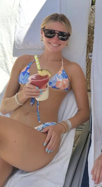 Full leaked Reilly hughes private onlyfans photo