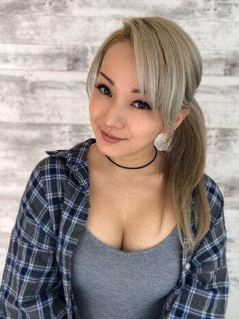 Reina Scully