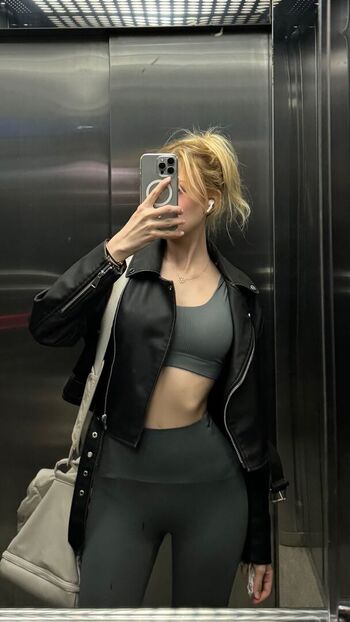 Full leaked Rellaria private photo