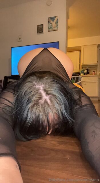 Full leaked Remarkableryann private photo