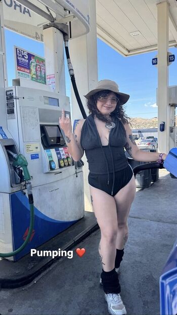 Full leaked Remi wolf private onlyfans photo