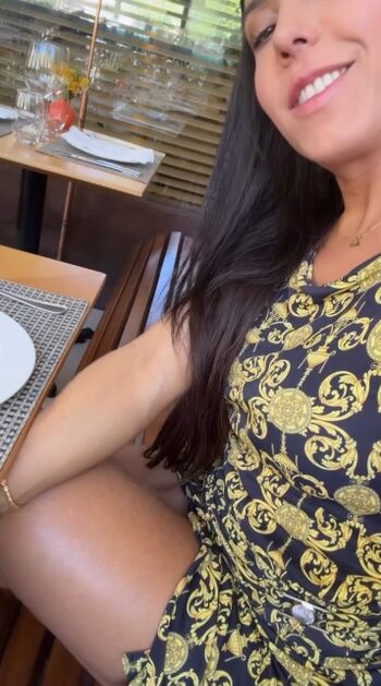 Full leaked Renata frisson page private photo