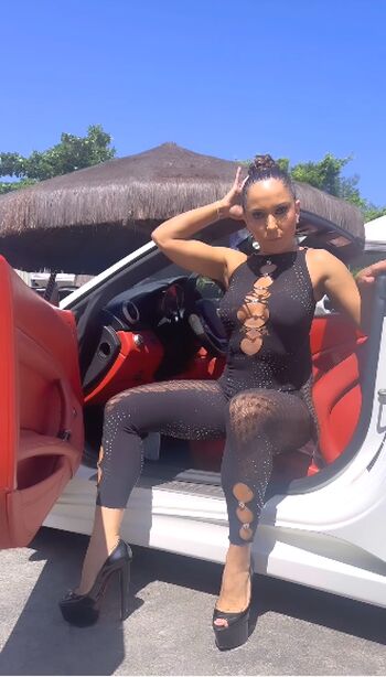 Full leaked Renata frisson page private photo