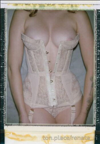 Full leaked Renata ri page private photo