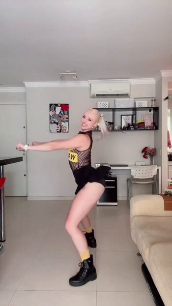 Full leaked Renata schneider page private onlyfans photo