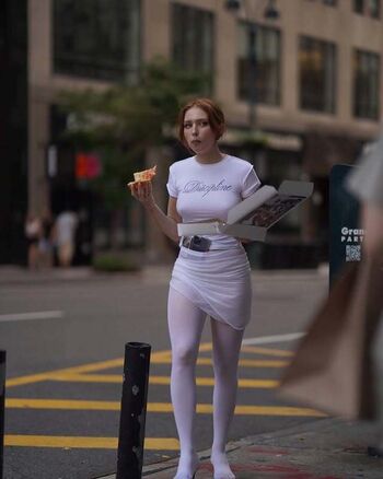 Full leaked Renatarii  page private onlyfans photo