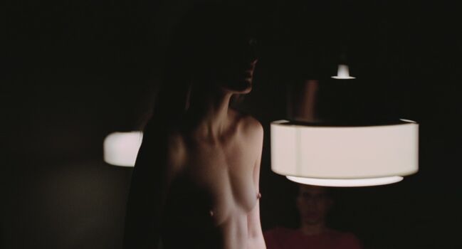Full leaked Renate reinsve private photo