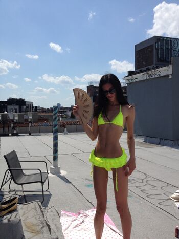 Full leaked Renee beller private photo