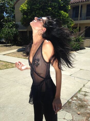 Full leaked Renee beller private photo