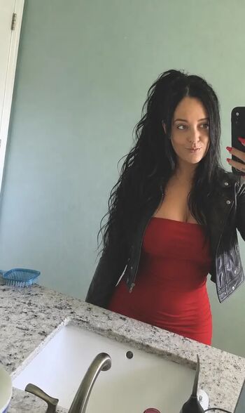 Full leaked Renee nat private photo