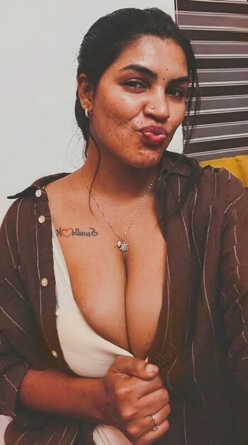 Full leaked Reshma rechu private photo