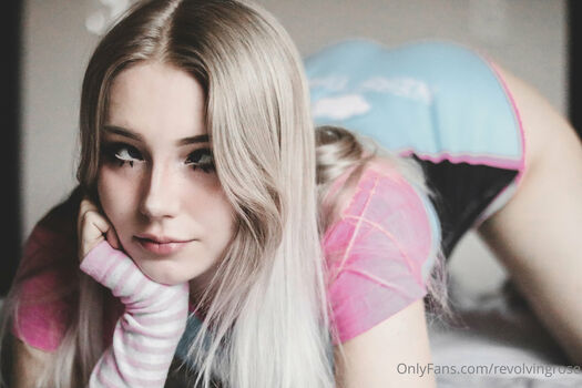 Full leaked Revolvingrose  page private onlyfans photo